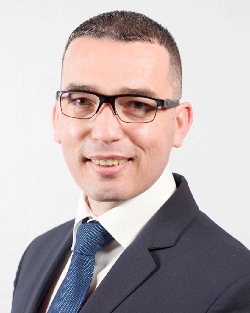 Cedric Ferrer Cedric Ferrer